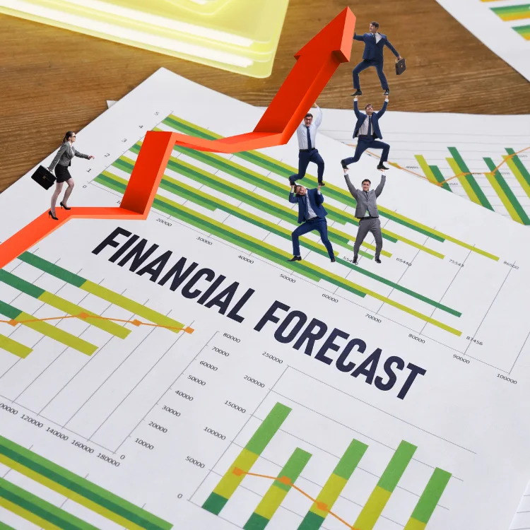 Peru Economic Forecasts 2026-2030: Growth and Poverty Trends
